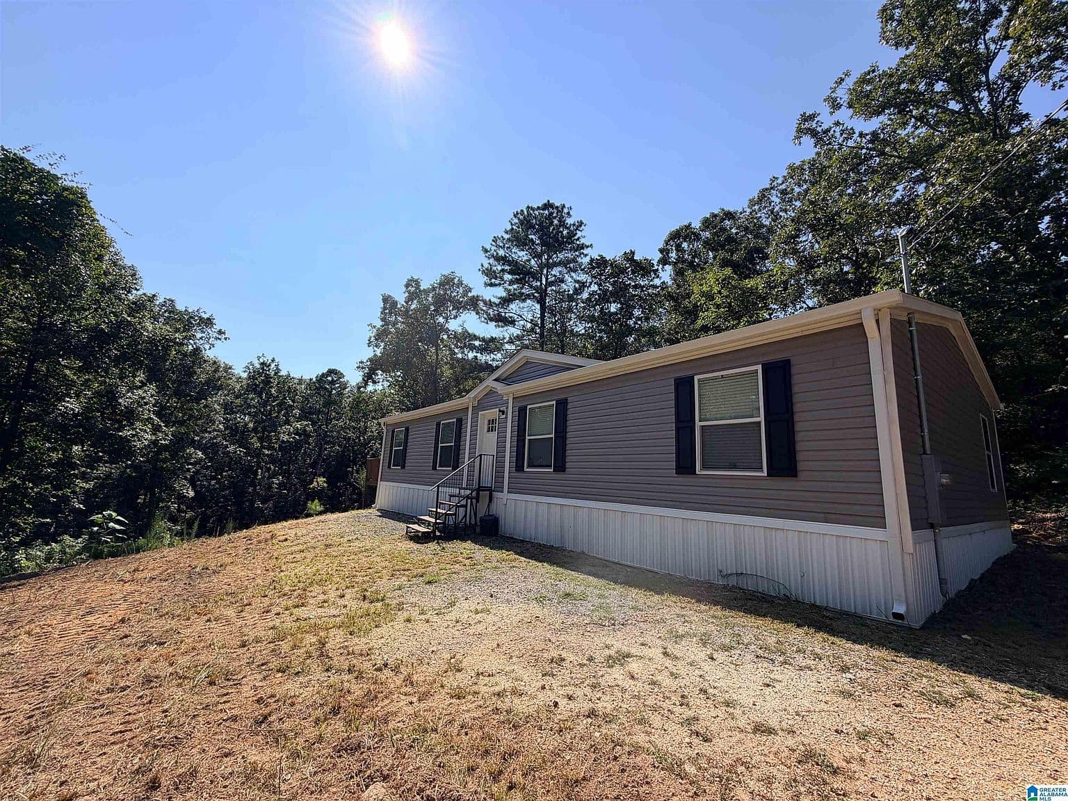 135 Oakview Dr, Ashville, AL 35953